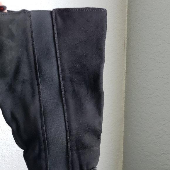 NWT- SO black suede boots. - Picture 8 of 10